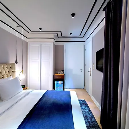 Walton Galata Hotel