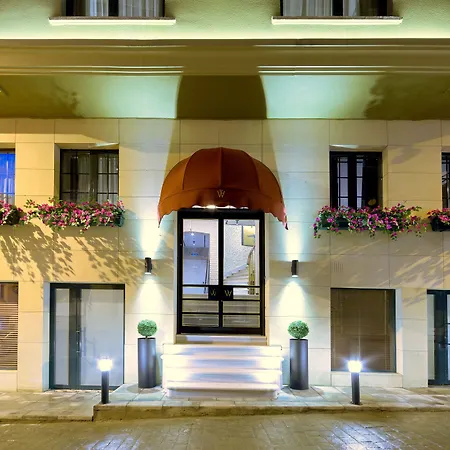 Отель Walton Galata 5*