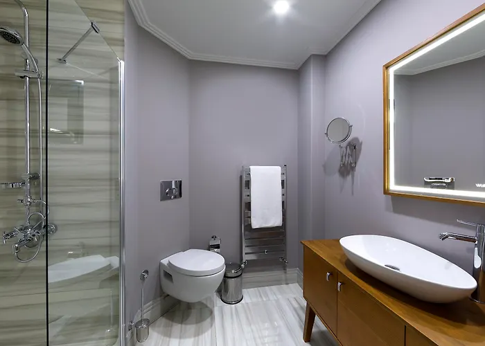 Walton Galata Отель