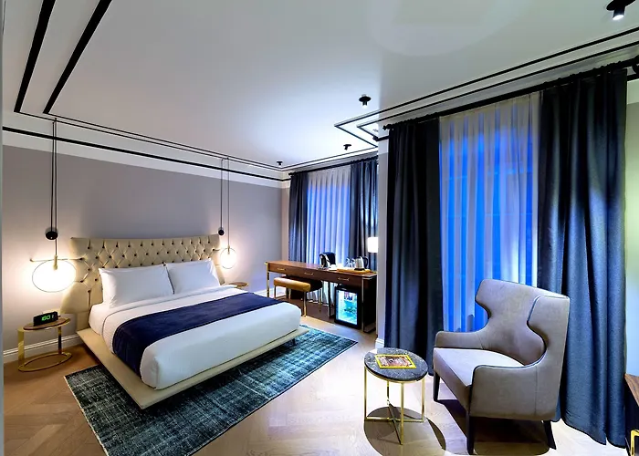 Walton Galata Отель 5*