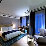 Walton Galata Szálloda 5*