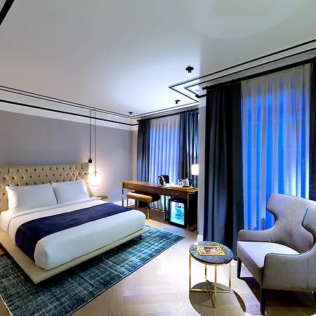Walton Galata Hotel 4*