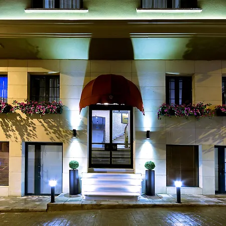 Walton Galata Hotel 4*