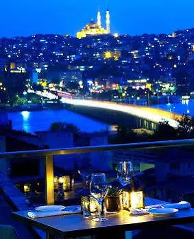 Walton Galata Hotel