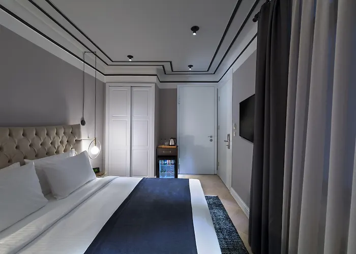 Walton Galata Отель Стамбул