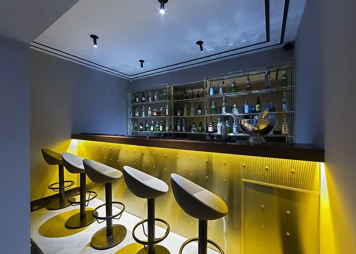 Walton Galata Отель